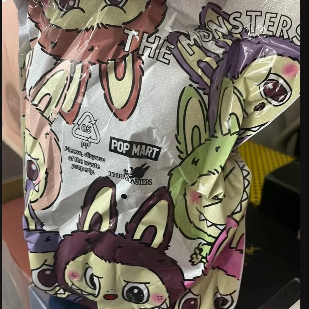 Labubu Macaron Monster - Picture 2 of 5